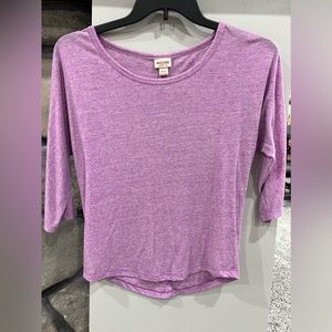 Purple 3/4 sleeve shirt